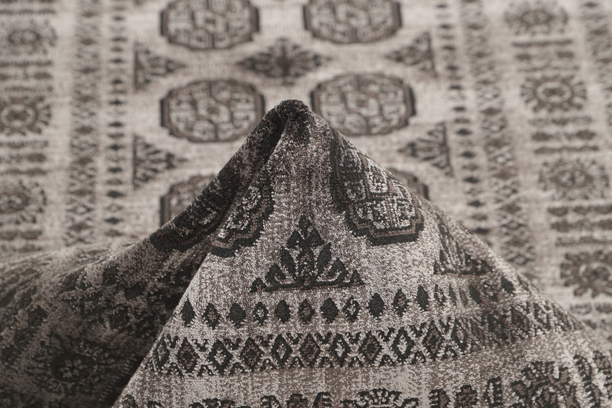 Thyra - Pakistan Bokhara